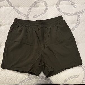 Men's 5.5” Athletic Shorts in Olive Green